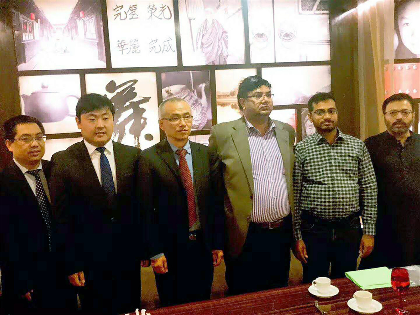 聚力共赢拉斯维加斯游戏3499伊士顿赴巴基斯坦市场拓展顺遂推进，首单签约100台！